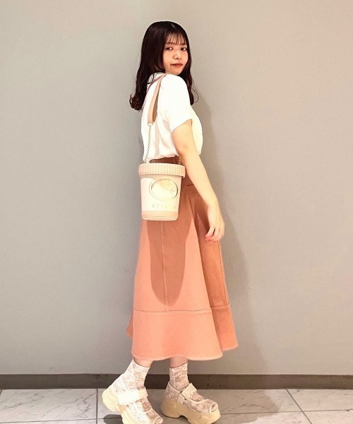 F i.n.t(フィント)の「ベルト付き配色ステッチAラインスカート/fint フィント(スカート・レディース・ネイビー/グリーン/コーラルピンク・FREE)」の10枚目の写真