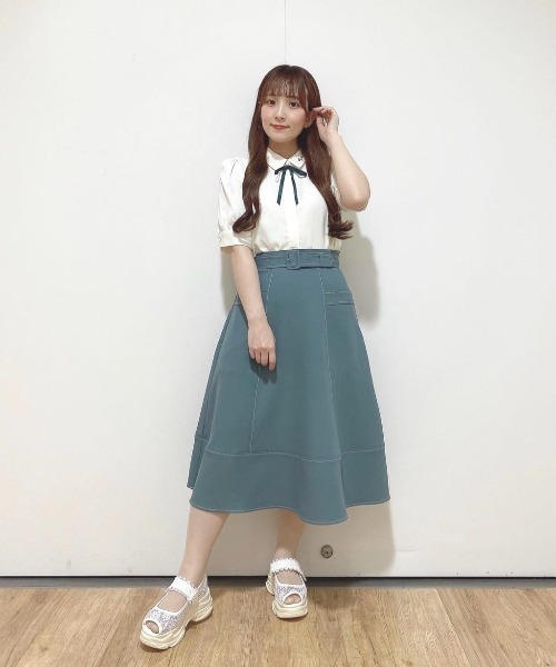 F i.n.t(フィント)の「ベルト付き配色ステッチAラインスカート/fint フィント(スカート・レディース・ネイビー/グリーン/コーラルピンク・FREE)」の13枚目の写真