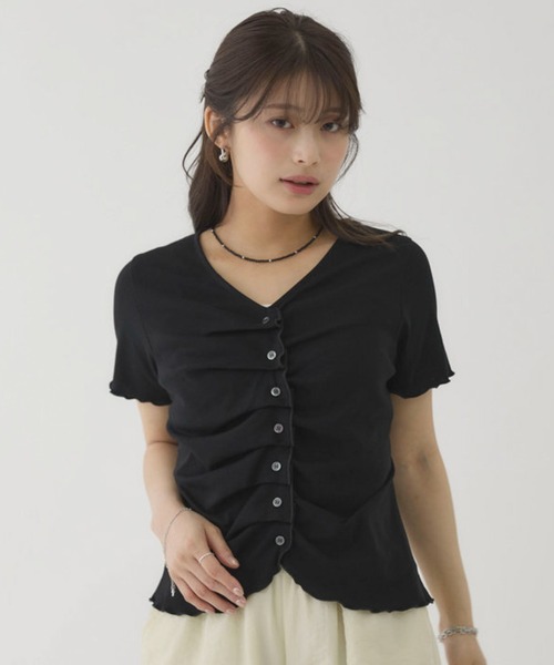 archives(アルシーヴ)の「ハーフスリーブフロントタックカットTOPS(Tシャツ/カットソー・レディース・オートミール/レッド/ブラック/Cream・MEDIUM)」の2枚目の写真