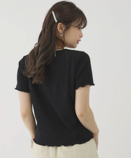 archives(アルシーヴ)の「ハーフスリーブフロントタックカットTOPS(Tシャツ/カットソー・レディース・オートミール/レッド/ブラック/Cream・MEDIUM)」の15枚目の写真