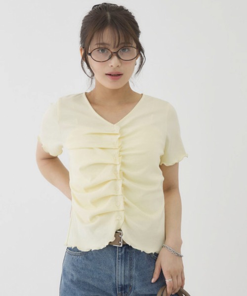 archives(アルシーヴ)の「ハーフスリーブフロントタックカットTOPS(Tシャツ/カットソー・レディース・オートミール/レッド/ブラック/Cream・MEDIUM)」の11枚目の写真