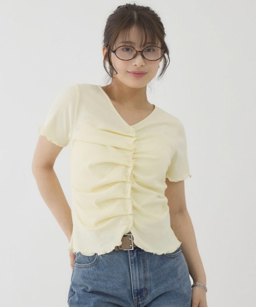 archives(アルシーヴ)の「ハーフスリーブフロントタックカットTOPS(Tシャツ/カットソー・レディース・オートミール/レッド/ブラック/Cream・MEDIUM)」の10枚目の写真