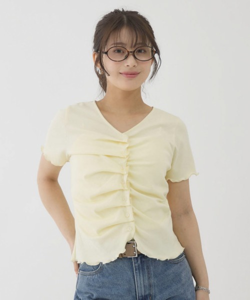 archives(アルシーヴ)の「ハーフスリーブフロントタックカットTOPS(Tシャツ/カットソー・レディース・オートミール/レッド/ブラック/Cream・MEDIUM)」の9枚目の写真