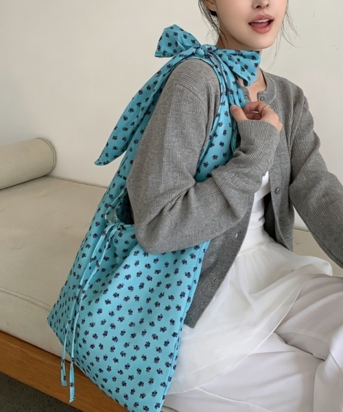 Ritzy(リッツィー)の「ドット柄 リボンハンドル 軽量トートバッグ(トートバッグ・レディース・オレンジ/ブルー/パープル・FREE)」の20枚目の写真