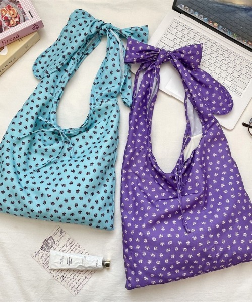 Ritzy(リッツィー)の「ドット柄 リボンハンドル 軽量トートバッグ(トートバッグ・レディース・オレンジ/ブルー/パープル・FREE)」の8枚目の写真