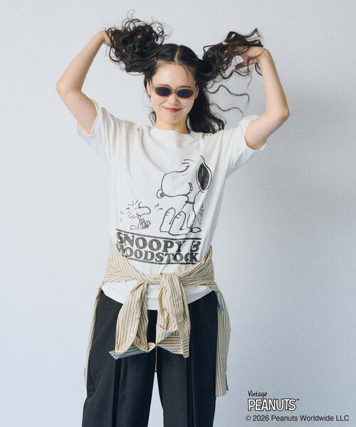 WHIMSIC(ウィムジック)の「【UNISEX/2サイズ展開】PEANUTS PRINT T-SHIRT(Tシャツ/カットソー・メンズ・ブラウン/ピンク/ホワイト/グレー/イエロー・1/2)」の16枚目の写真