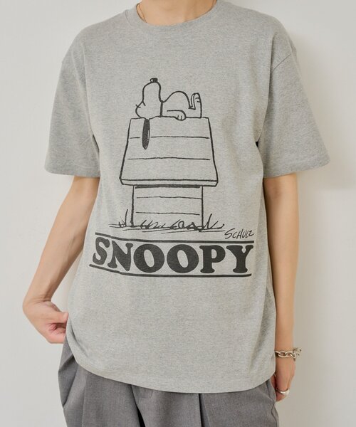 WHIMSIC(ウィムジック)の「【UNISEX/2サイズ展開】PEANUTS PRINT T-SHIRT(Tシャツ/カットソー・メンズ・ブラウン/ピンク/ホワイト/グレー/イエロー・1/2)」の7枚目の写真