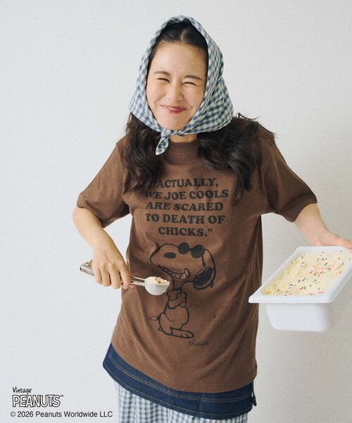 WHIMSIC(ウィムジック)の「【UNISEX/2サイズ展開】PEANUTS PRINT T-SHIRT(Tシャツ/カットソー・メンズ・ブラウン/ピンク/ホワイト/グレー/イエロー・1/2)」の13枚目の写真