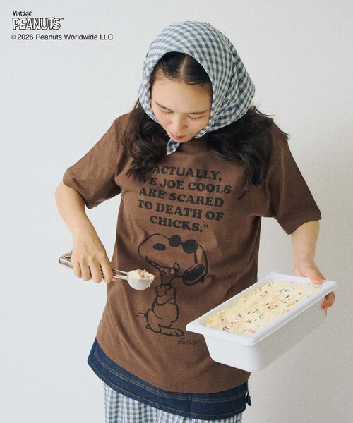 WHIMSIC(ウィムジック)の「【UNISEX/2サイズ展開】PEANUTS PRINT T-SHIRT(Tシャツ/カットソー・メンズ・ブラウン/ピンク/ホワイト/グレー/イエロー・1/2)」の15枚目の写真
