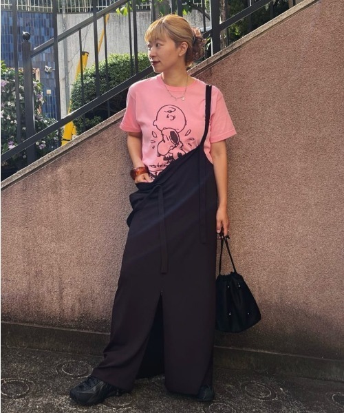 WHIMSIC(ウィムジック)の「【UNISEX/2サイズ展開】PEANUTS PRINT T-SHIRT(Tシャツ/カットソー・メンズ・ブラウン/ピンク/ホワイト/グレー/イエロー・1/2)」の6枚目の写真