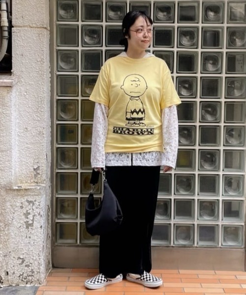 WHIMSIC(ウィムジック)の「【UNISEX/2サイズ展開】PEANUTS PRINT T-SHIRT(Tシャツ/カットソー・メンズ・ブラウン/ピンク/ホワイト/グレー/イエロー・1/2)」の9枚目の写真