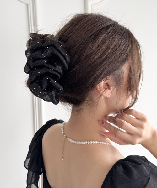sowang(ソワン)の「シフォンバンスクリップ(バレッタ/ヘアクリップ・レディース・ブラック/アイボリー・FREE)」の6枚目の写真