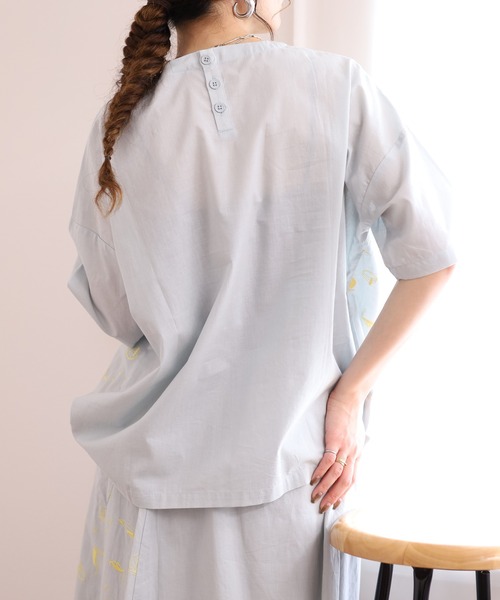 Emago（イマゴ）の「EMAGO ﾖｯﾄ刺繍ﾌﾞﾗｳｽ 5分袖（シャツ/ブラウス・レディース・パープル/グレー/ブラック・FREE）」の16枚目の写真