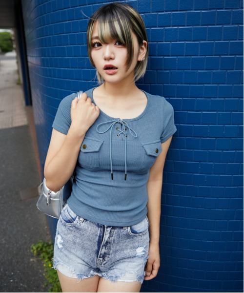 GORGE(ゴージ)の「《フロントレースアップ×リブトップス》カットソー/フェミニン×Y2K/春夏/全3色(Tシャツ/カットソー・レディース・オフホワイト/ブルー/ブラック・F)」の3枚目の写真