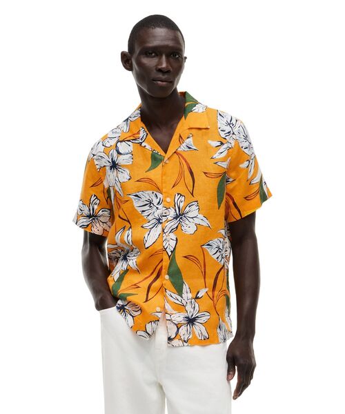 TOMMY HILFIGER(トミーヒルフィガー)の「リネンリゾートプリントショートスリーブシャツ(シャツ/ブラウス・メンズ・マルチ/イエロー系その他2・MEDIUM/LARGE/X-LARGE/SMALL)」の1枚目の写真