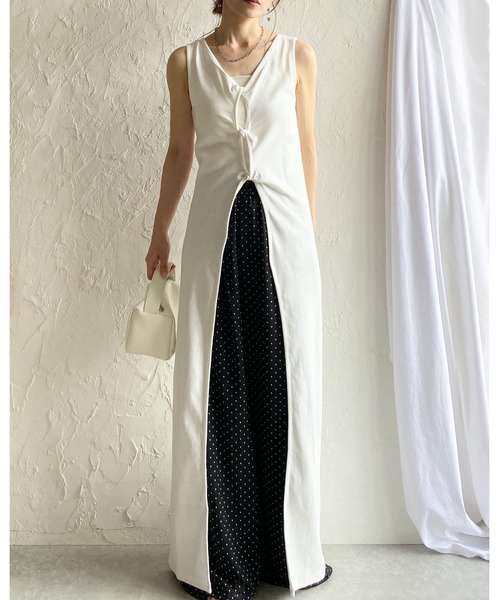 She's Closet(シーズクローゼット)の「ノースリーブ タイト ロング丈 ツイスト フロントスリット タンクトップリブワンピース(ワンピース・レディース・ブラック/グレー/ホワイト・FREE)」の21枚目の写真