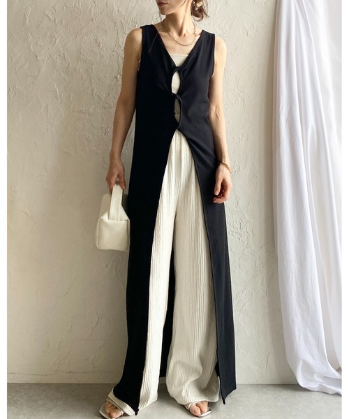 She's Closet(シーズクローゼット)の「ノースリーブ タイト ロング丈 ツイスト フロントスリット タンクトップリブワンピース(ワンピース・レディース・ブラック/グレー/ホワイト・FREE)」の14枚目の写真
