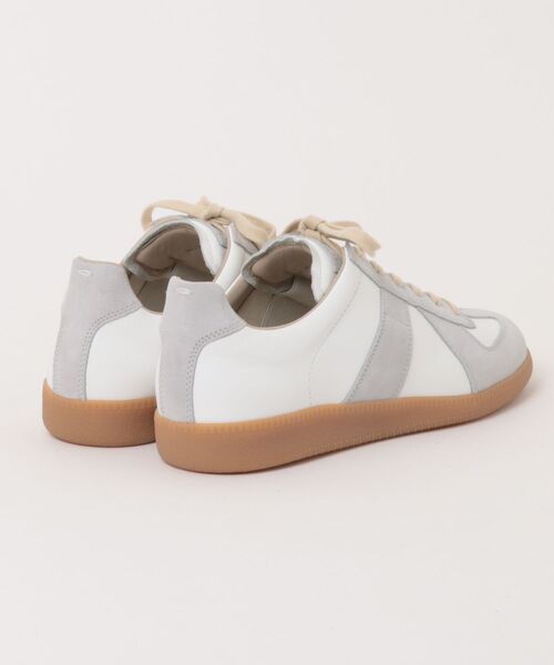 Maison Margiela(メゾンマルジェラ)の「Maison Margiela REPLICA(スニーカー・メンズ・オフホワイト・42/41/40)」の2枚目の写真