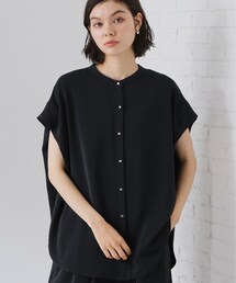 THE SHOP TK （ザ ショップ ティーケー ）の「【ひんやり 遮熱 セットアップ可】やみつきになる とろみバンドカラーブラウス（シャツ/ブラウス）」