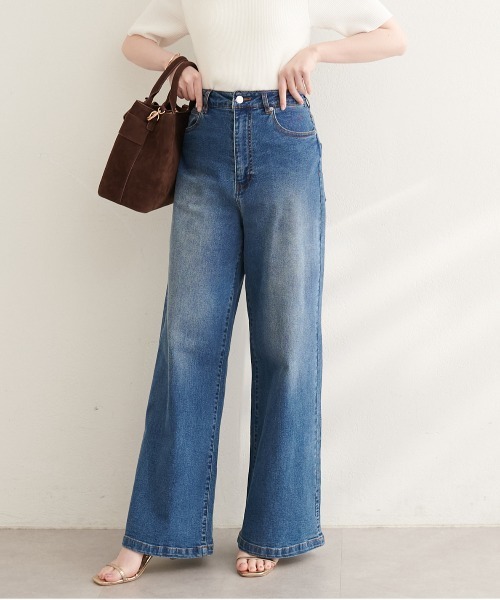 natural couture(ナチュラルクチュール)の「ゆるストレートストレッチセルフカットデニムパンツ(デニムパンツ・レディース・サックスブルー/ブルー/ブラウン・MEDIUM/SMALL/LARGE)」の5枚目の写真