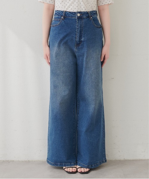 natural couture(ナチュラルクチュール)の「ゆるストレートストレッチセルフカットデニムパンツ(デニムパンツ・レディース・サックスブルー/ブルー/ブラウン・MEDIUM/SMALL/LARGE)」の21枚目の写真