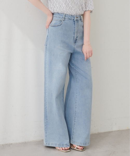natural couture(ナチュラルクチュール)の「ゆるストレートストレッチセルフカットデニムパンツ(デニムパンツ・レディース・サックスブルー/ブルー/ブラウン・MEDIUM/SMALL/LARGE)」の20枚目の写真