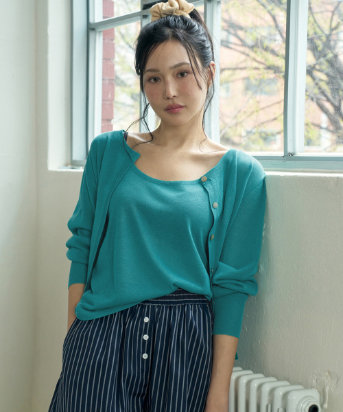 MORVE13(モルブ13)の「オルセンラウンドニットノースリーブ(Tシャツ/カットソー・レディース・レッド/ブラック/クリーム/グリーン系その他・FREE)」の5枚目の写真