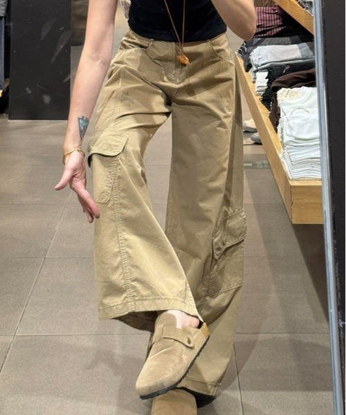 REBALANCE(リバランス)の「ドレープカーゴパンツ(カーゴパンツ・レディース・B/A・MEDIUM/SMALL/LARGE)」の2枚目の写真