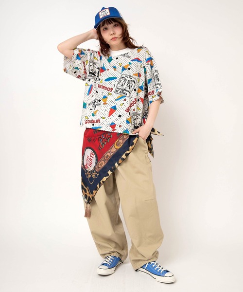 RNA（アールエヌエー）の「M2741 JUNKサンデープリントルーズT（Tシャツ/カットソー・レディース・キナリ/ブラック・MEDIUM）」の10枚目の写真