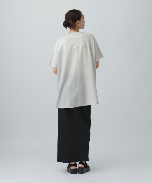 LEPSIM（レプシィム）の「異素材ドロストチュニックSS　1054480（Tシャツ/カットソー・レディース・ブラック/グレー・FREE）」の4枚目の写真