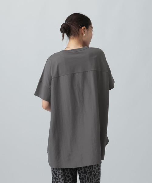 LEPSIM（レプシィム）の「異素材ドロストチュニックSS　1054480（Tシャツ/カットソー・レディース・ブラック/グレー・FREE）」の7枚目の写真