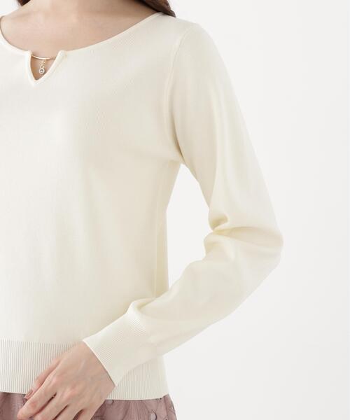 PROPORTION BODY DRESSING(プロポーションボディドレッシング)の「キラ付きハートネック総針トップス / 1216270906(ニット/セーター・レディース・ブラック/ホワイト系その他/グリーン/ブラウン・FREE)」の21枚目の写真