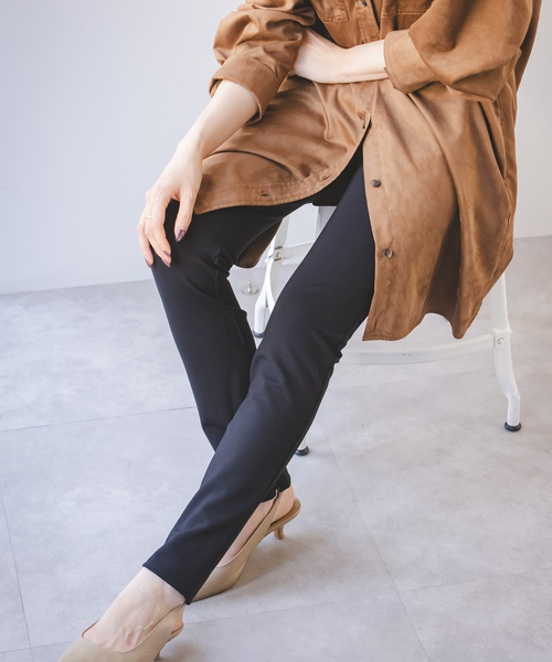Noble(ノーブル)の「スリットレギンスパンツ(その他パンツ・レディース・ブラック・36/38)」の8枚目の写真