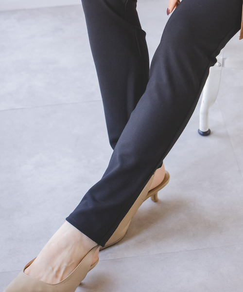 Noble(ノーブル)の「スリットレギンスパンツ(その他パンツ・レディース・ブラック・36/38)」の9枚目の写真