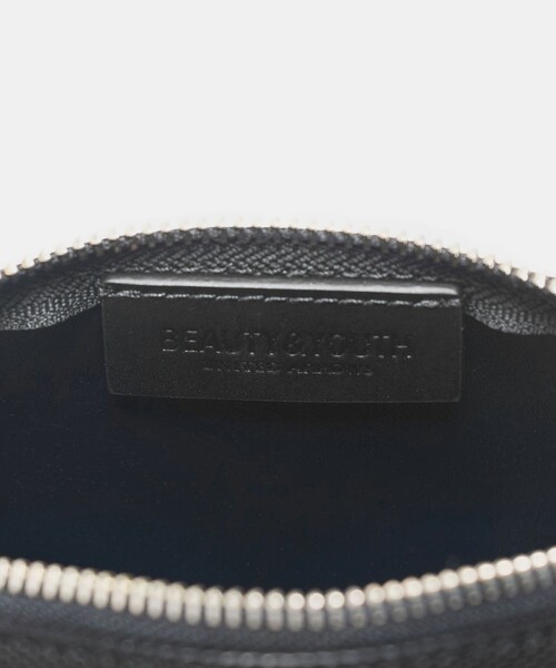 BEAUTY&YOUTH UNITED ARROWS（ビューティーアンドユースユナイテッドアローズ）の「“Emboss Bag Series” クロス ショルダー バッグ（ショルダーバッグ・メンズ・ブラック・FREE）」の10枚目の写真