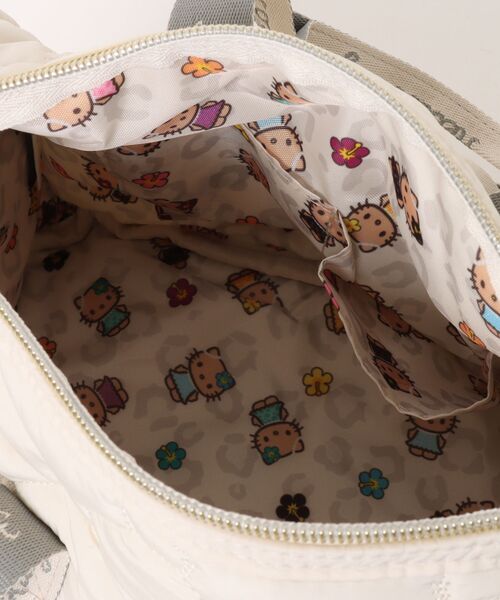sanrio(サンリオ)の「【sanrio characters/サンリオキャラクターズ】 日焼けレオパード ハローキティ チャーム付き ボストンバッグ(SS)(ボストンバッグ・レディース・アイボリー/ブラック・FREE)」の17枚目の写真