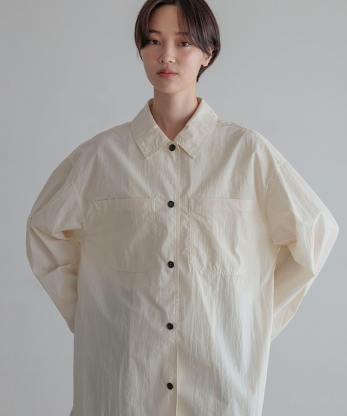 LOWRYS FARM(ローリーズファーム)の「オーバーBOXシャツ 1051616(シャツ/ブラウス・レディース・ホワイト/カーキ/ピンク・FREE)」の7枚目の写真