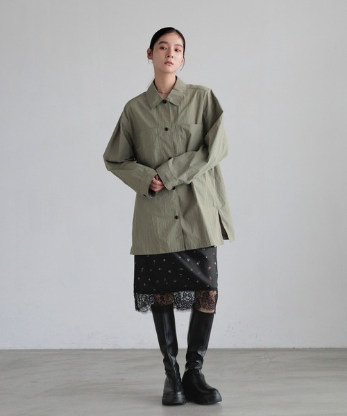 LOWRYS FARM(ローリーズファーム)の「オーバーBOXシャツ 1051616(シャツ/ブラウス・レディース・ホワイト/カーキ/ピンク・FREE)」の13枚目の写真