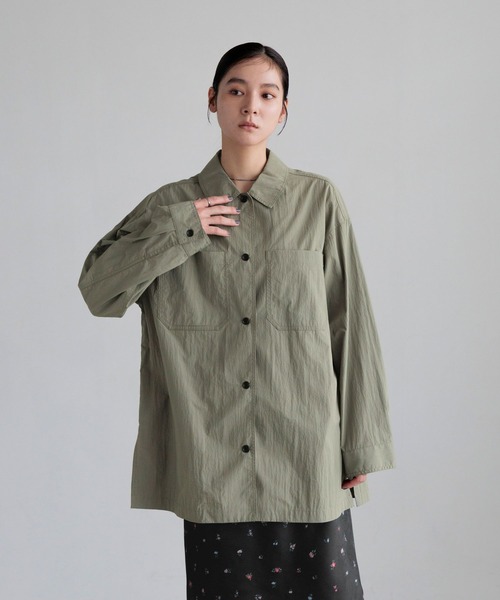 LOWRYS FARM(ローリーズファーム)の「オーバーBOXシャツ 1051616(シャツ/ブラウス・レディース・ホワイト/カーキ/ピンク・FREE)」の14枚目の写真