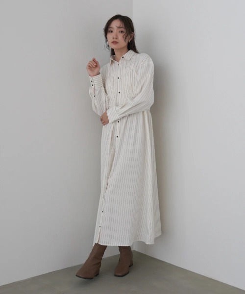 Bab(バブ)の「【選べるサイズ展開】ストライプビスチェ風シャツワンピース(シャツワンピース・レディース・グレイッシュベージュ/ブラウン/アイボリー・MEDIUM/SMALL/LARGE)」の8枚目の写真