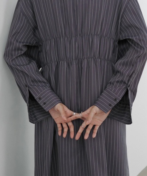 Bab(バブ)の「【選べるサイズ展開】ストライプビスチェ風シャツワンピース(シャツワンピース・レディース・グレイッシュベージュ/ブラウン/アイボリー・MEDIUM/SMALL/LARGE)」の14枚目の写真