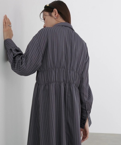Bab(バブ)の「【選べるサイズ展開】ストライプビスチェ風シャツワンピース(シャツワンピース・レディース・グレイッシュベージュ/ブラウン/アイボリー・MEDIUM/SMALL/LARGE)」の15枚目の写真