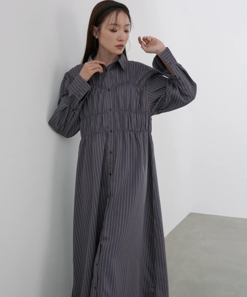 Bab(バブ)の「【選べるサイズ展開】ストライプビスチェ風シャツワンピース(シャツワンピース・レディース・グレイッシュベージュ/ブラウン/アイボリー・MEDIUM/SMALL/LARGE)」の18枚目の写真