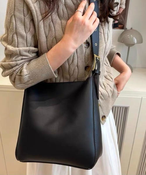ampm（エーエムピーエム）の「ショルダーバッグ ハンドバッグ ワンショルダーバッグ スクエアバッグ（ショルダーバッグ・レディース・ブラウン/ブラック・FREE）」の4枚目の写真