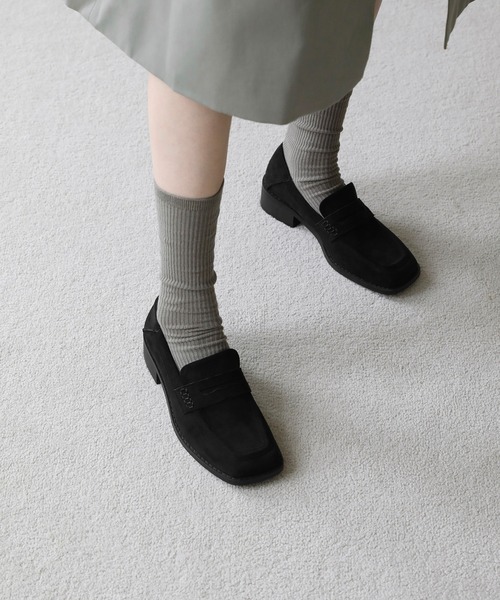 SAPPUN(サプン)の「Daire(ダイア)スエードペニーローファー(220-65301)SAPPUN(サプン)(ローファー・レディース・ブラック系/ブラウン/ベージュ/ブラック・24/23.5/23/22.5/24.5/25)」の11枚目の写真