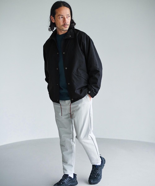 AXCXM(アクスシーム)の「mj12009-Urban Hybrid Nylon-Blend Coach Jacket コーチジャケット(AXM-BFA0019)(ブルゾン・メンズ・チャコール/カーキ/ブラック・XL/L/M)」の21枚目の写真