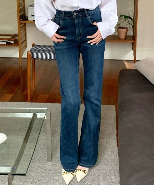 FLINEA（フリネア）の「フレアデニムパンツ（デニムパンツ・レディース・ブルー・S/M/L/XL）」の10枚目の写真