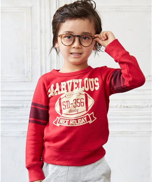 BREEZE（ブリーズ）の「ネット限定 カレッジロゴトレーナー（スウェット・キッズ・レッド/グリーン/ネイビー/イエロー・90/140/130/110/80/120/100/95）」の4枚目の写真