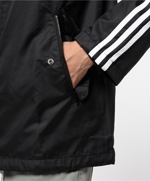 adidas（アディダス）の「【adicolor】 ウインドブレーカー [ADICOLOR WINDBREAKER]（ナイロンジャケット・メンズ・ブラック/ブラウン・SMALL/X-SMALL/X-LARGE/XX-LARGE/LARGE/MEDIUM/XXX-LARGE）」の5枚目の写真