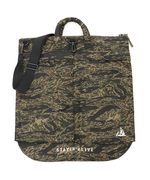 HYSTERIC GLAMOUR（ヒステリックグラマー）の「エアフォースナイロン ヘルメットバッグ BIG（トートバッグ・メンズ・カーキ/グリーン系カモフラージュ/ブラック・FREE）」の3枚目の写真